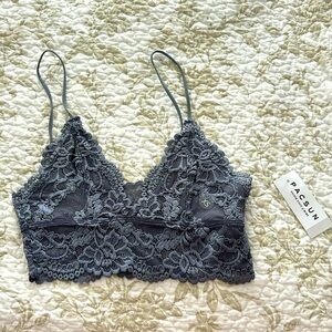 New Pacsun Lace Bralette